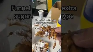 Впервые пробую торт &laquo;Воронка&raquo; #еда #шорты
