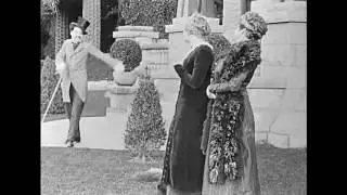 Making a Living 1914 Charlot Periodista  - 1st Charlie Chaplin Movie Appearance