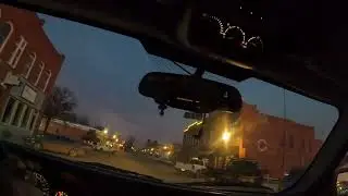 Короткое видео о праздничном закате в историческом городе Гатри, штат Оклахома. Счастливого Рожде...
