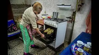 Making Chala in the Cuban Jewish community www.michalgreenboim.com