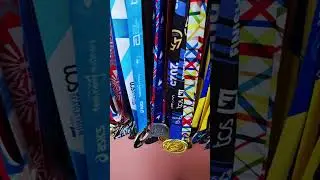 Hanging my 2025 Sydney Marathon medal! #7thStar