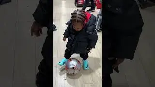 Новые футбольные бутсы?⚽️