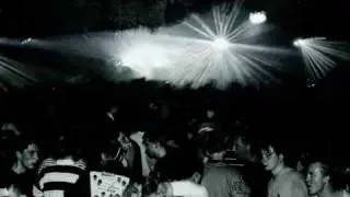 RAVING 89