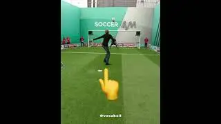 When Peter Crouch Forgets How to Play 😂