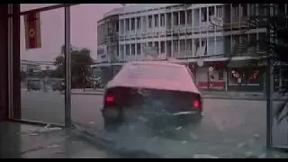 The Man With The Golden Gun - deleted scene - cars go out the showcase