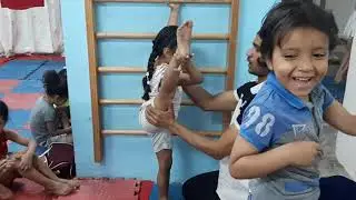العاب جمباز مع الدكتور محمد