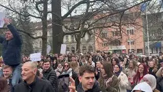 Studenti pozvali Vladu da izađe pred njih, oni ih izignorisali