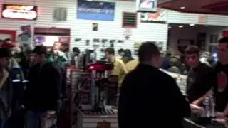 Crowded Store (AVGN @ Digital Press)