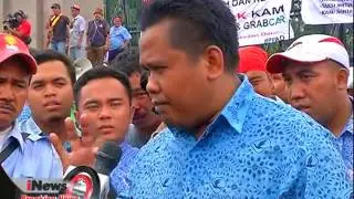 Live report: aksi demo sopir taksi konvensional di depan gedung DPR RI - Breaking News 22/03