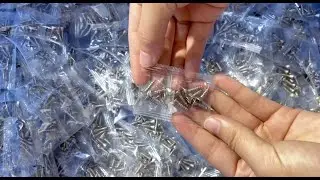 2B Automatic Screws Nuts Bolts Hardware Wire Nails Packaging Machine With Hopper