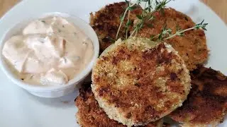 FRIED GREEN TOMATOES! KETO, LOW-CARB, GLUTEN-FREE with MACROS