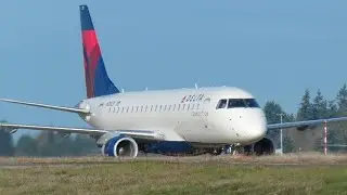 Planespotting From the tarmac at KSEA with @Planess456 @Elitegeek8 and @SLVaviation 