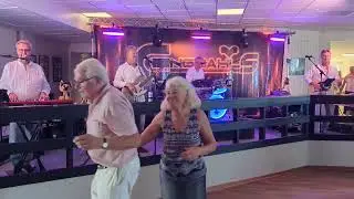 Engdahls - Fast i ditt garn igen Stora Folkparksdansen 2025 (markuz.se)