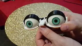 WIP: 3d-printed movable puppet eyelids and eyes