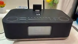 iHome iW4 FM Clock Radio with iPad/iPod/iPhone Dock and Apple AirPlay - RARE!