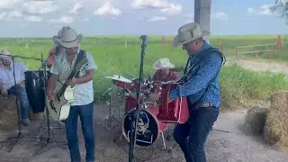 Capricho Vallenato - Los Nuevos Norte&ntilde;os