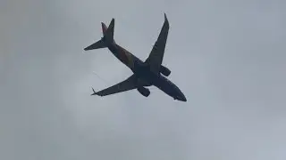 1-24-26 Southwest Airlines Boeing 737-7H4 arrived at bob hope airport Van Nuys 