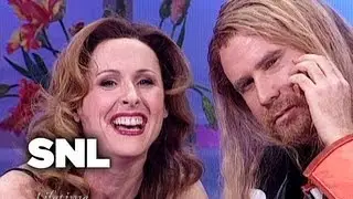 Veronica & Co.: Runway Fashion Talk - Saturday Night Live