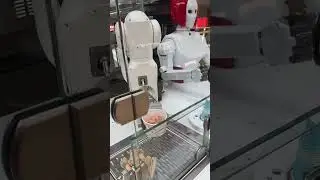 A robot makes ice cream. / Robotas gamina ledus. #icecream #robot #robotic #lithuania #enjoy #funny