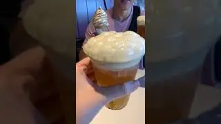 Harry Potter's butterbeer ice cream from Hogwarts!! #shorts