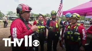 Search crew from Mexico helps recover Texas flood victims