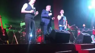 Dominic, Colm & Barry Kirwan - Christmas medley
