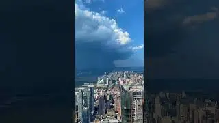 Massive Thunder Storm Approaches New York City.