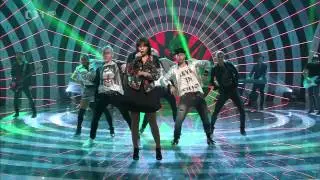 Ewa Farna - Leporelo (Večer Pln&yacute; Hvězd 31-12-2014)
