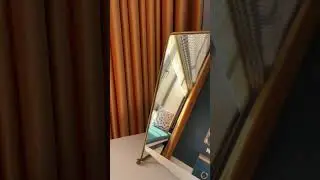 Смелое цветовое решение, смелый геометрический принт. Получилось ярко, сочно и эксклюзивно!