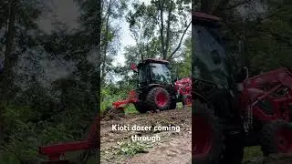 The new kioti dozer is working well 😁#kioti #tractor #bulldozer #construction