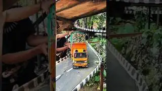 RC Truk Fuso Oren Oleng RC Truk Fuso Terguling #truk #menemukanmainan #trukoleng #offroad