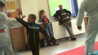 CLIP0079