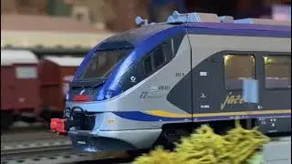 ETR 324 livrea Jazz 🎶 di Trenitalia - art. Vitrains 1065