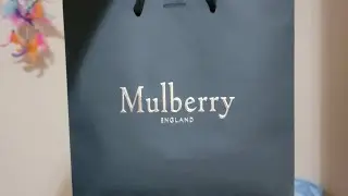 Mulberry mini alexa or iris? care to guess?