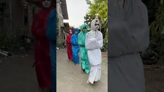 Dikejar pocong warna warni versi ondel ondel #shortsvideo