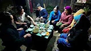 7 Hộ Há Già làm đường Bất ngờ mời 2 bữa cơm trong ngày . Thào Mí Linh 