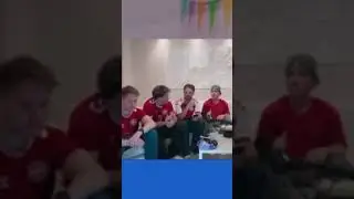 Dr&oslash;ger Lukas Jon og Jeppe siger hej Karl og Laurits #roblox #technodance #neymarpsg #football