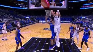 Kristaps Porzingis Big Putback Dunk Over Nikola Vucevic [02.03.21.]