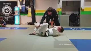 BJJ Guard pass while locking your elbow to prevent the guard recovery -CGSF