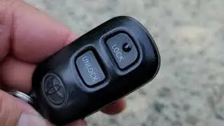 Toyota Prius Car Generation Gen 1 2000 2001 2002 2003 Key Fob Battery Replacement How to Replace