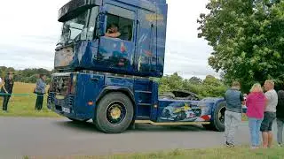 Les camions du c&oelig;ur 2025 - Lanrodec