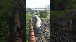Empty rake placement into the platform