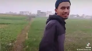 AJ ham ground ma chill kar rha tha