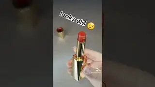 Est&eacute;e Lauder Pure Color Desire Lipstick