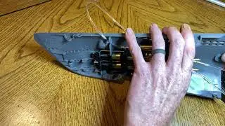 Torpedo launch mechanism