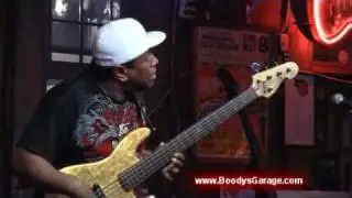 WWW.BOODYSGARAGE.COM - (Biscuit Miller) Bass Solo