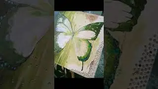 butterfly......ever seen green butterfly?..... #love #sirensinging