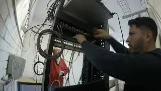 Instalando cableado y antena Wi-Fi salón 09