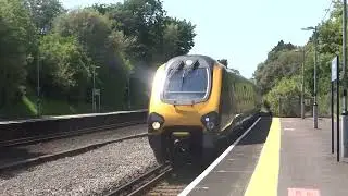220027 passing Pokesdown for Didcot Parkway (27/05/23)