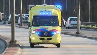 [Primeur] A1, C-Miesen Ambulance 01-117 Winschoten onderweg naar het UMCG